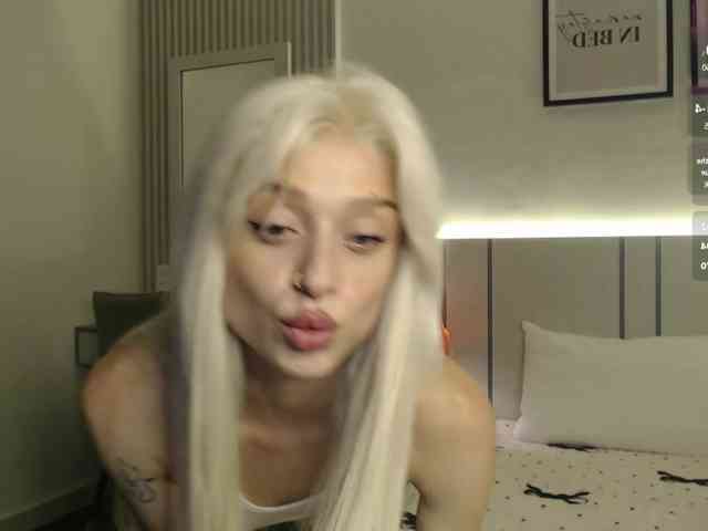 BlondyLi