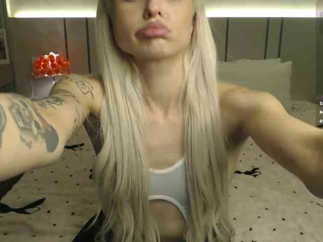 BlondyLi