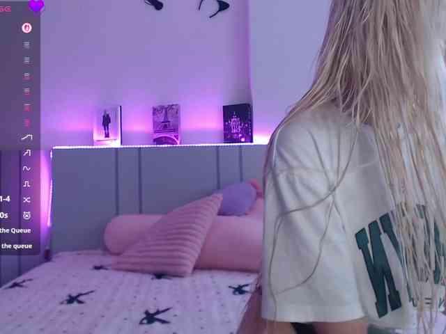 BlondyLi BlondyLi