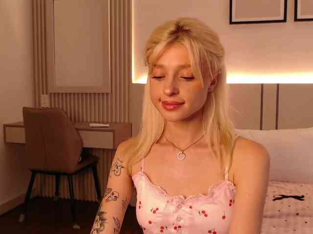 BlondyLi