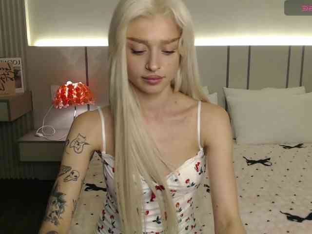 BlondyLi