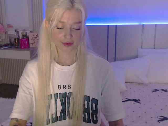 BlondyLi