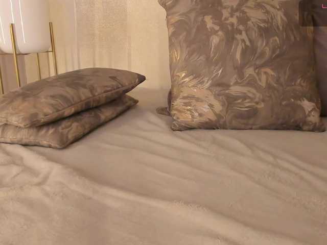 dionneventuri live cam on BongaCams