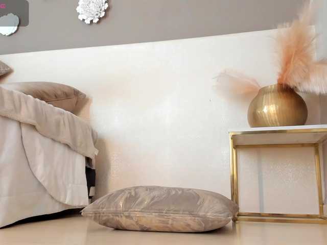 Live трансляция dionneventuri - Runet.cam