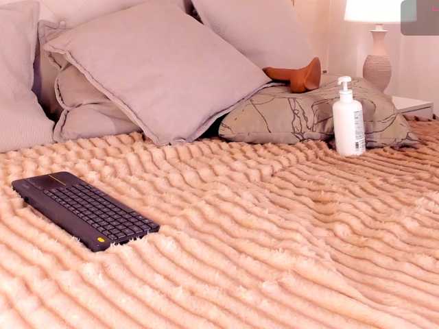 dionneventuri live cam on BongaCams