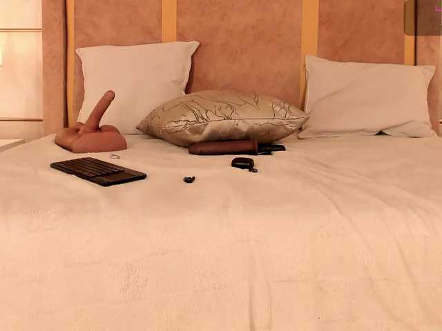 dionneventuri live cam on BongaCams