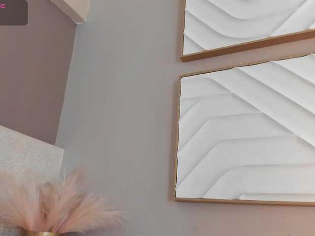 dionneventuri live cam on BongaCams