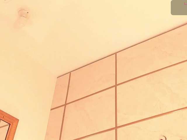 dionneventuri live cam on BongaCams