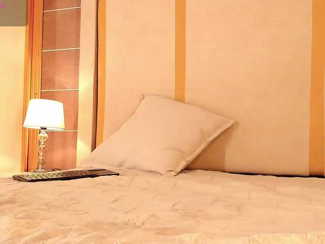 dionneventuri live cam on BongaCams
