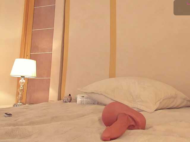 dionneventuri live cam on BongaCams