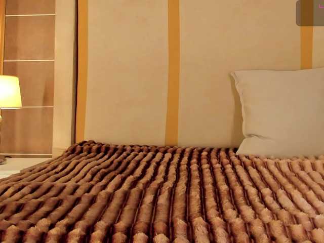 dionneventuri live cam on BongaCams