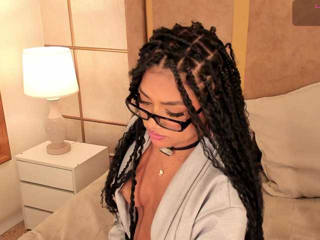 dionneventuri live webcam show