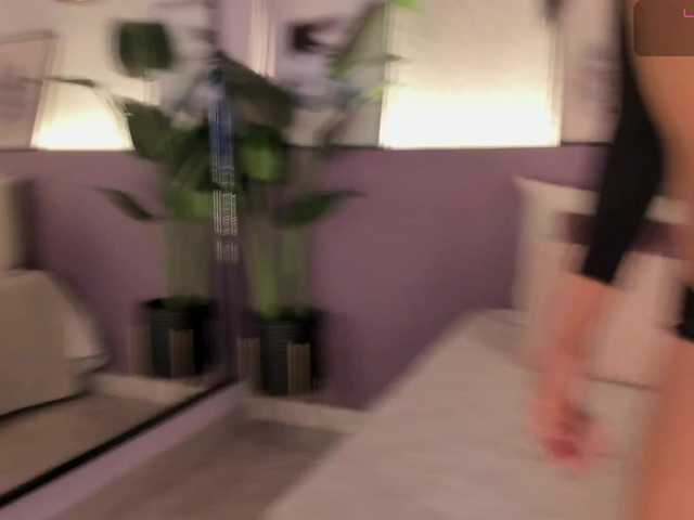 dionneventuri live cam on BongaCams