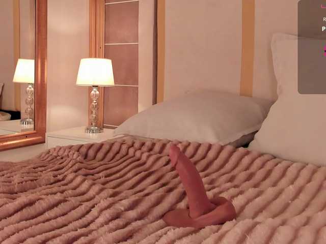 dionneventuri live cam on BongaCams