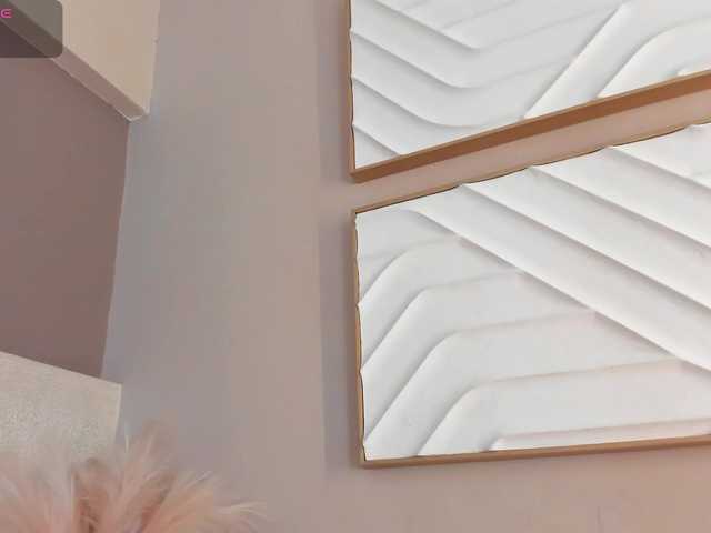 dionneventuri live cam on BongaCams