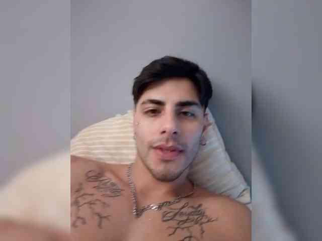 AronFox1