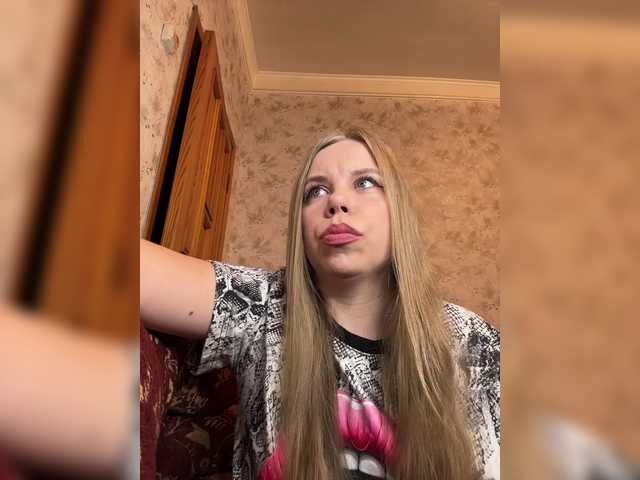 Natasha15 live cam on BongaCams
