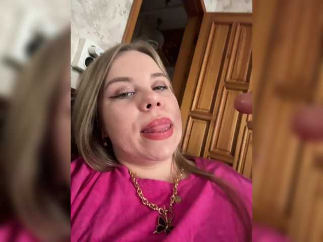 Natasha15 live cam on BongaCams