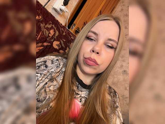 Natasha15 live cam on BongaCams
