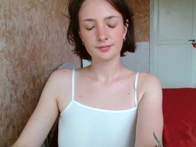 lihazel live cam on BongaCams