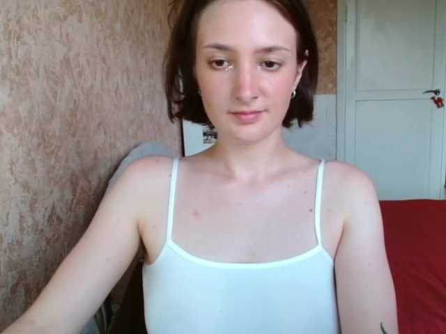 lihazel live cam on BongaCams