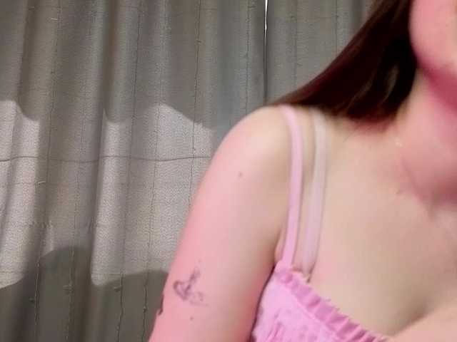  Danimelody chat room