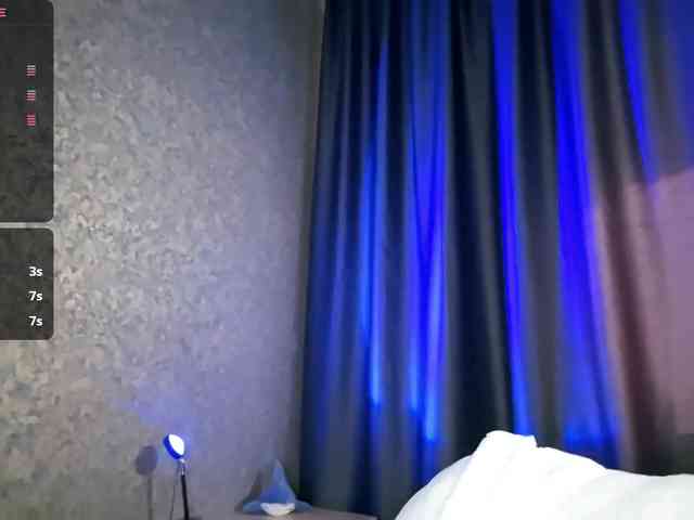RhonaTocci webcam