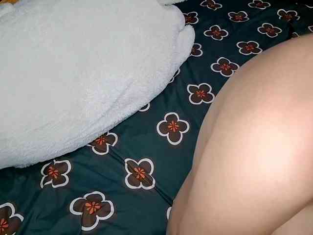 RhonaTocci webcam