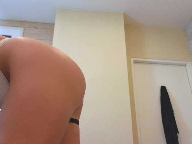 Wet-Dakota live cam on BongaCams