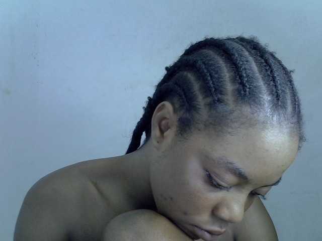Sexyxpeach live cam on BongaCams