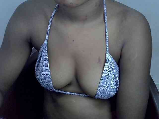 Sexyxpeach webcam