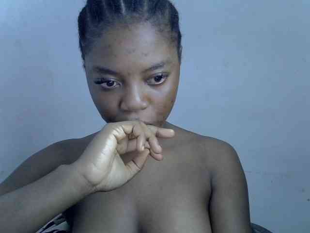 Sexyxpeach webcam