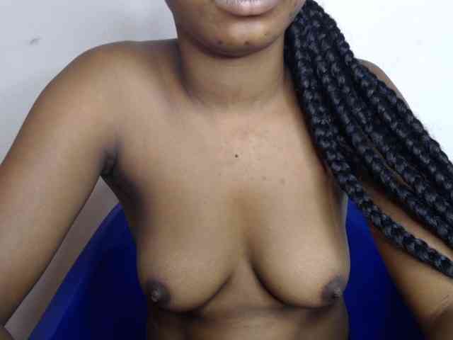 Sexyxpeach webcam
