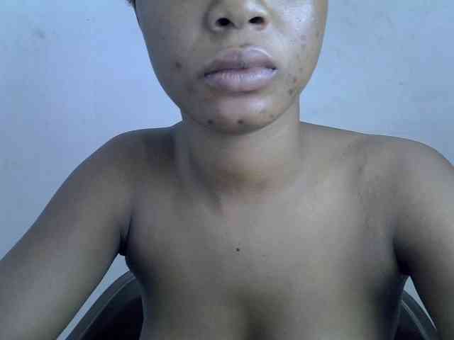 Sexyxpeach webcam