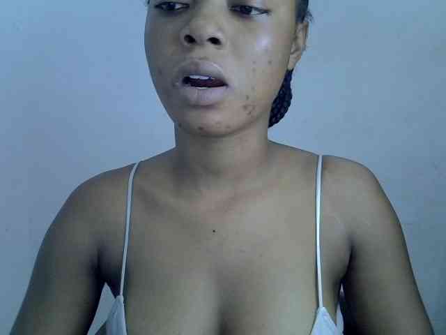Sexyxpeach webcam