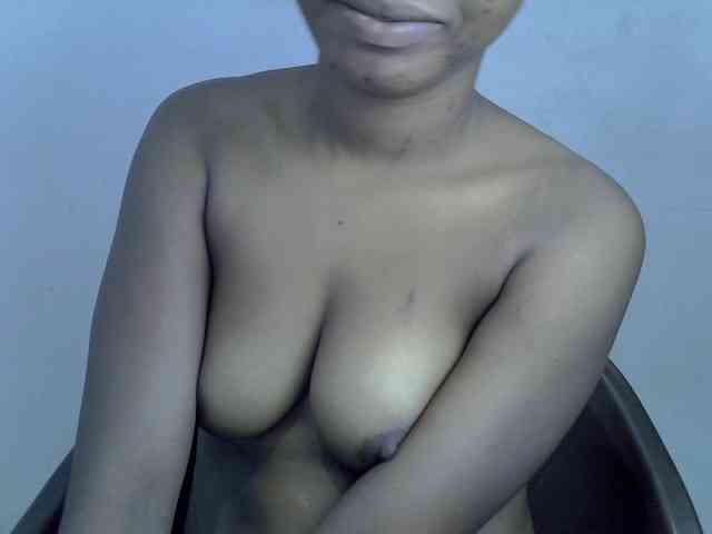 Sexyxpeach webcam