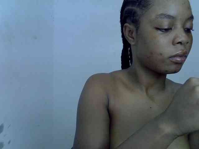 Sexyxpeach webcam