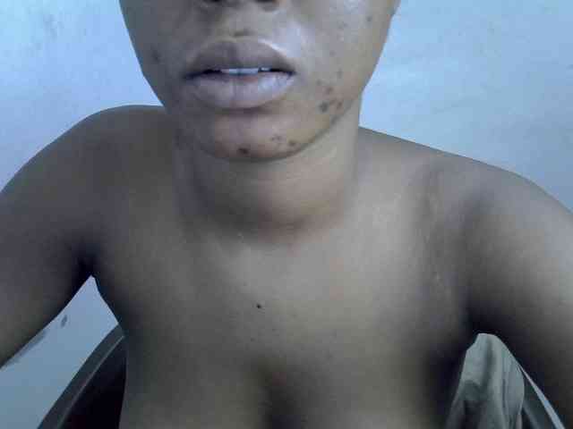 Sexyxpeach webcam