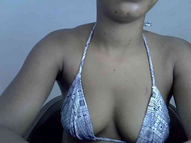 Sexyxpeach webcam