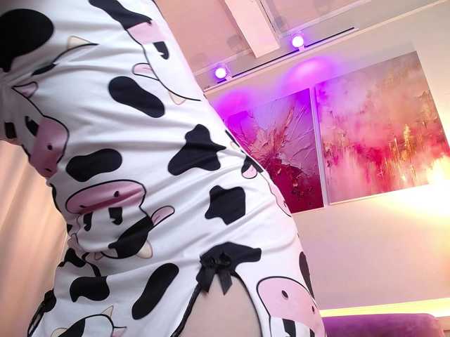 gagingmolly live cam on BongaCams