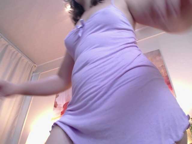 gagingmolly live cam on BongaCams