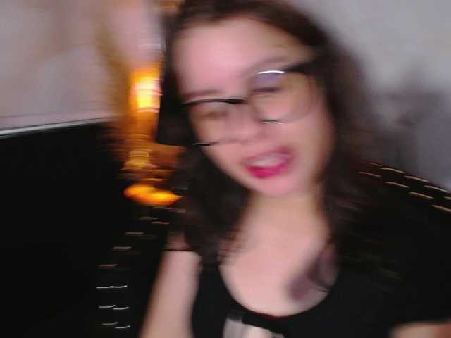 gagingmolly live webcam show