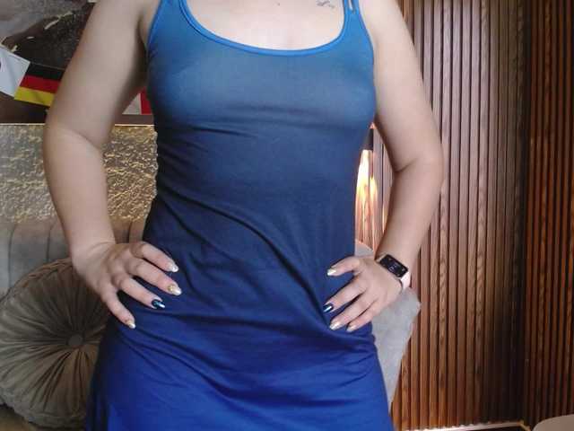 gagingmolly live cam on BongaCams