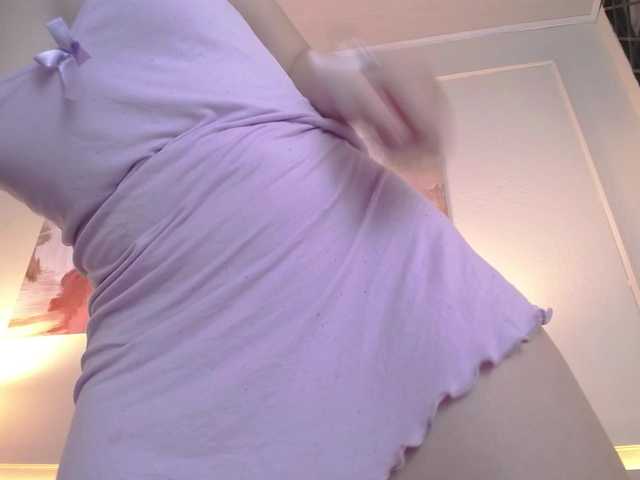 gagingmolly live cam on BongaCams