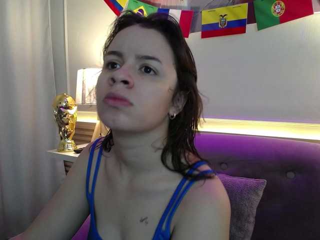 gagingmolly live cam on BongaCams