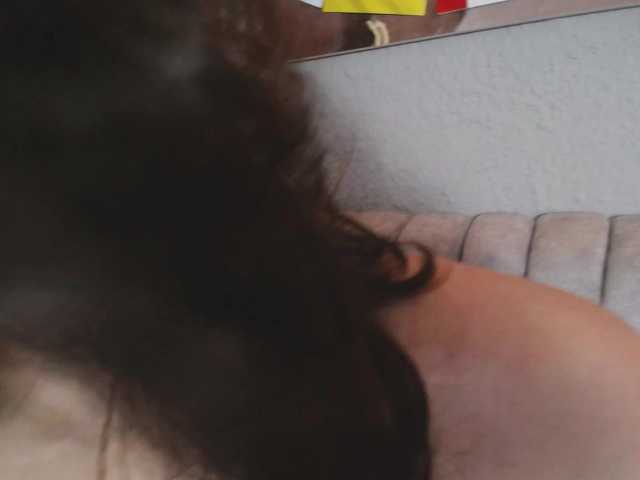 gagingmolly live cam on BongaCams