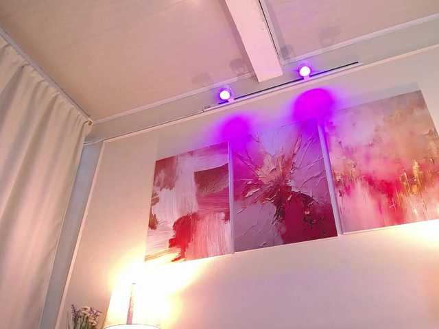 gagingmolly live cam on BongaCams