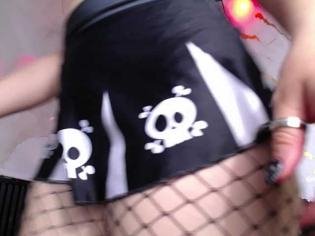 gagingmolly live cam on BongaCams