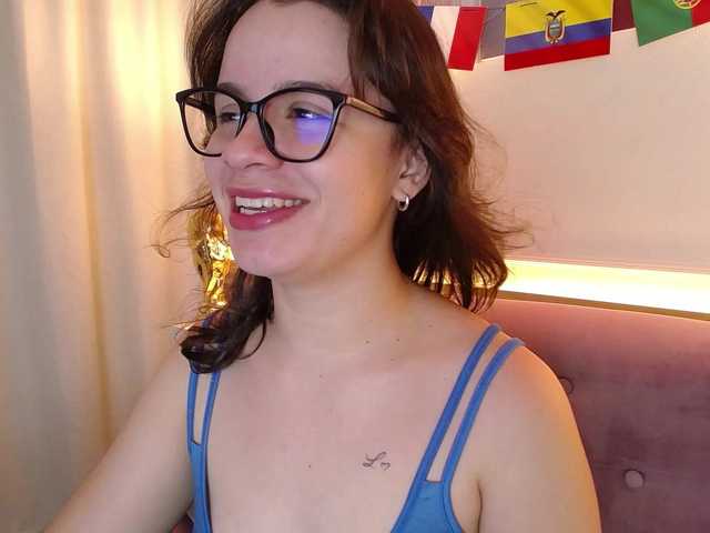 gagingmolly live sex show