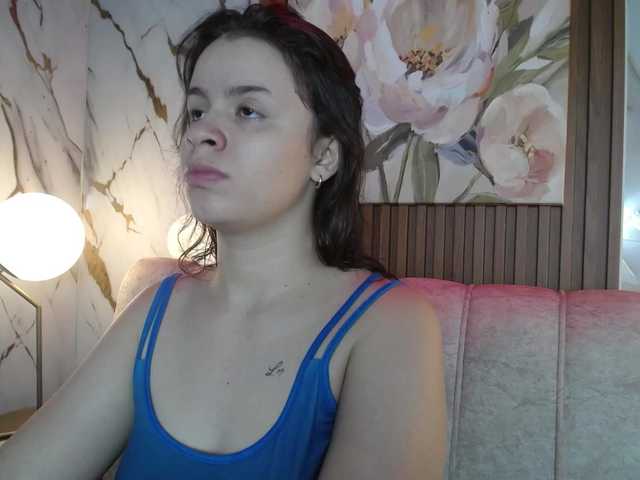 gagingmolly live webcam show